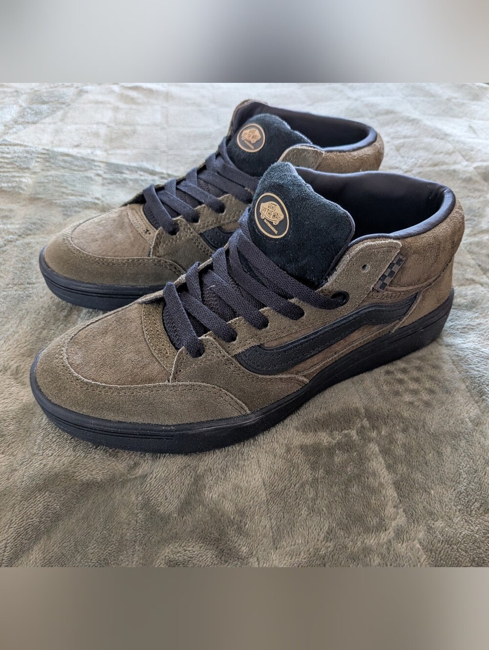 NEW Women's Vans Zahba Mid Beatrice Domond Dark Olive Green Sneaker Shoes Sz 8.5